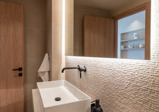 Acropolis Collection New